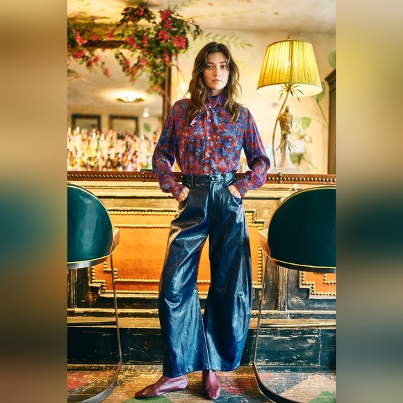 HUNTER BELL Mabel Navy Wide-Leg Barrel Vegan Leather Pants Size 4